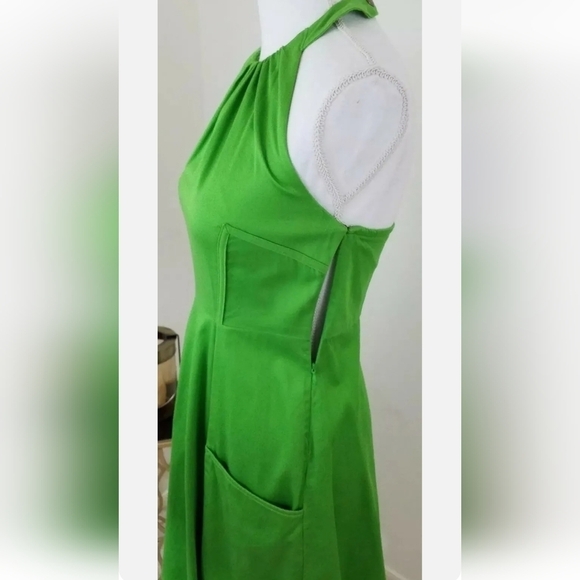 Jessica Simpson~Size 2~Green Halter Dress Fit and Flare, Backless, Pockets. - Picture 9 of 11